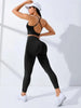 Atmungsaktives, 2-teiliges Fitness Outfit Damen mit High-Waist Leggings und Sport-BH für Gym und Yoga.